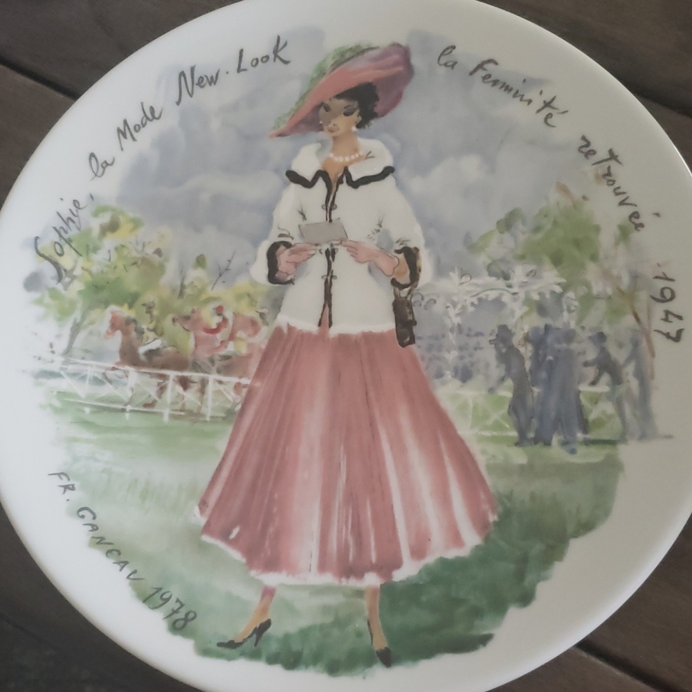 Limoges Paris Fashion Collectible Plate #10